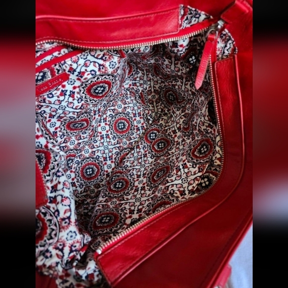 New Cardinal Red Leather Carryall Glenna Satchel - Picture 6 of 12